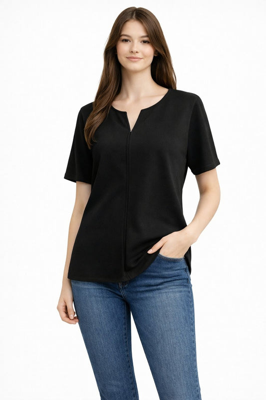 T-shirt Femme Êlena  Coupe Évasée Col V – Élégant & Confortable