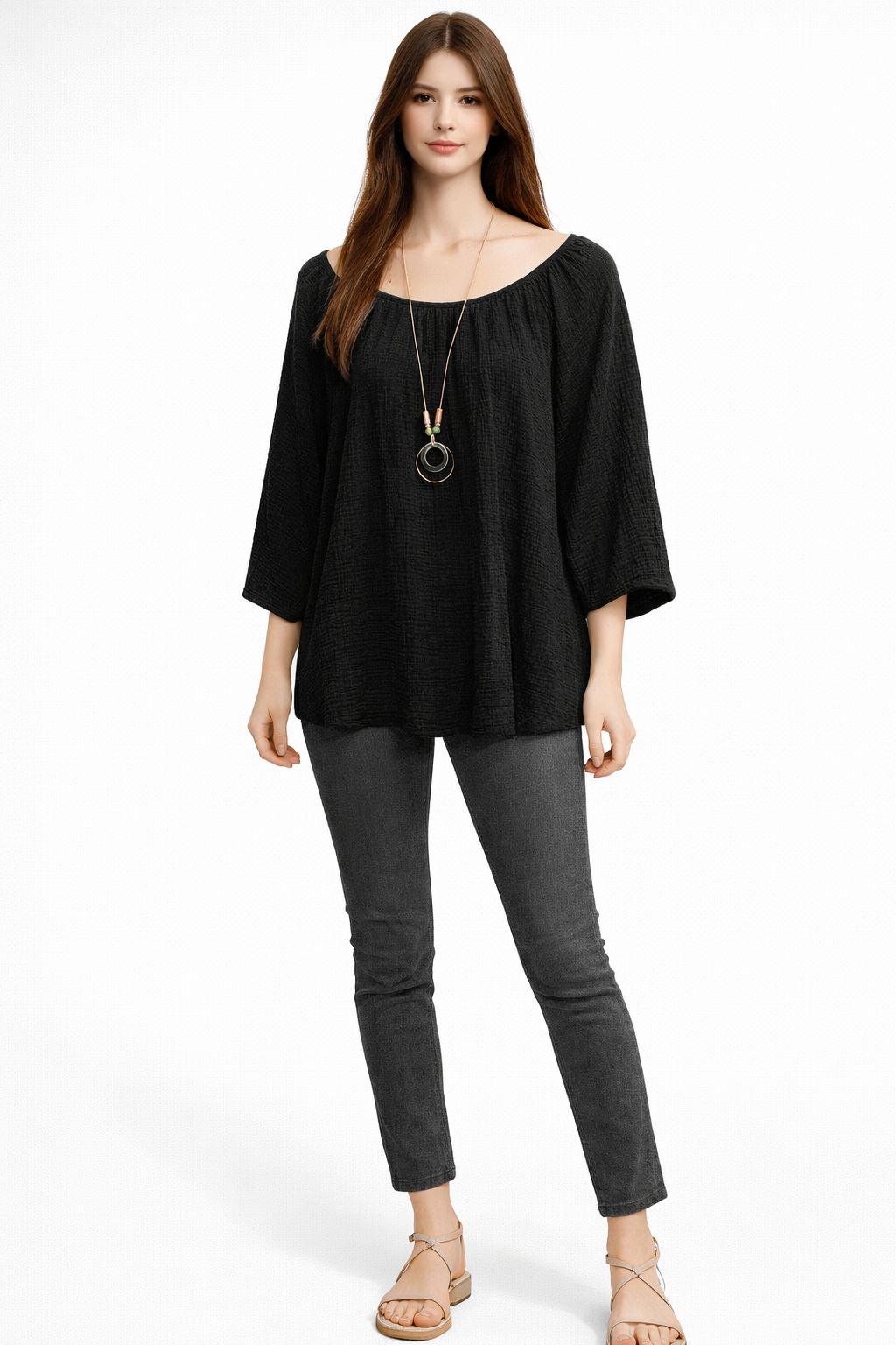 T-shirt  Louna femme fluide et confortable à coupe ample. Disponible en plusieurs couleurs, idéal pour un look chic, décontracté et tendance au quotidien.