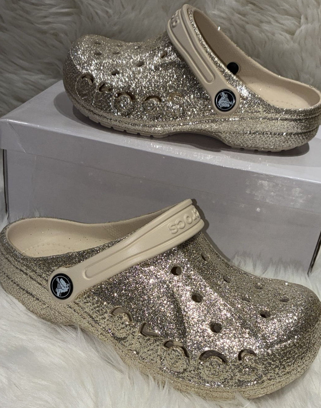Crocs Brillantes Glitter – Sabots Élégants & Ultra Confort