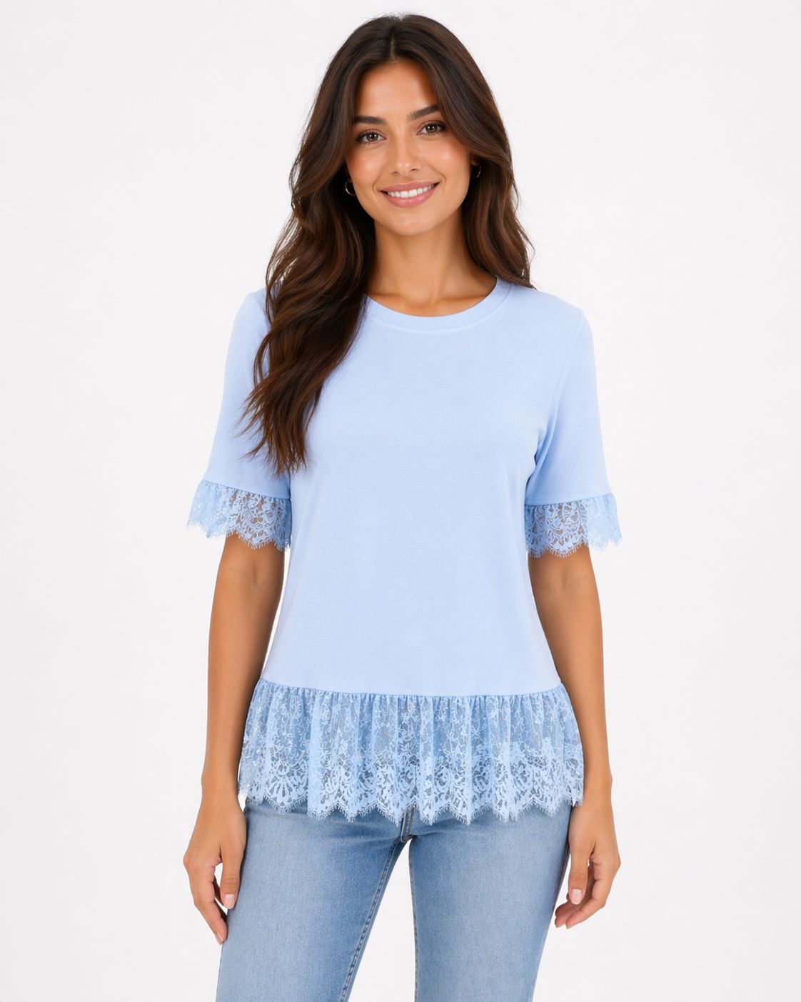 T-shirt “Lys Élégance” – Dentelle & Confort Féminin