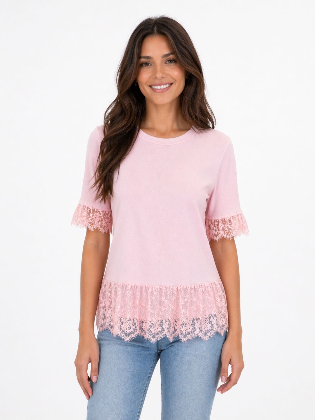 T-shirt “Lys Élégance” – Dentelle & Confort Féminin