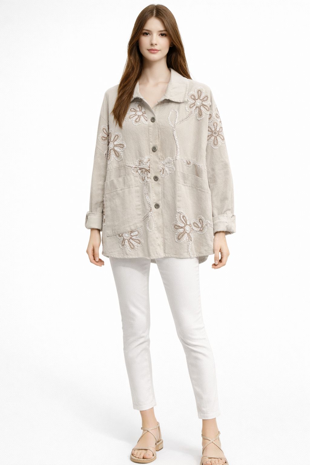 Veste  légère Oversize Brodée Camélia  – Chemise Femme Chic et Tendance